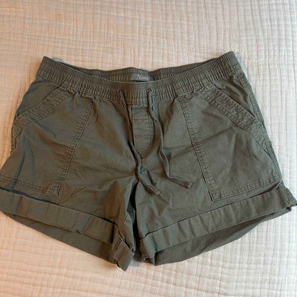 Natural Reflections Sage Green Women's Cargo Shorts
